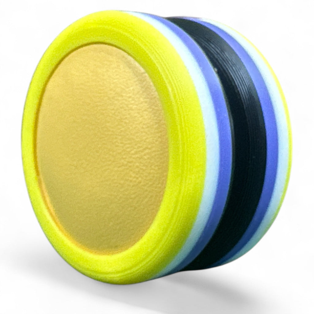 Colorful disc with a gradient from yellow to blue on a white background